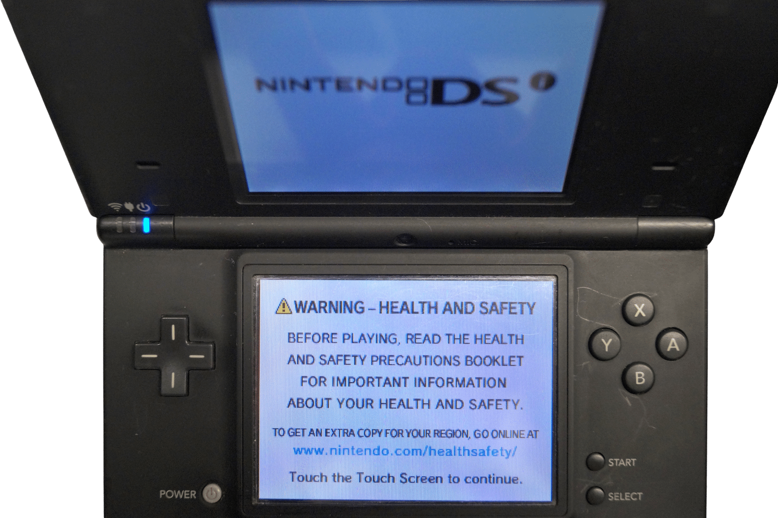 Nintendo DSi Sort med original oplader, stylus og Speedlink etui fra Green Techs