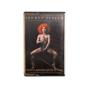 Secret Oyster – Vidunderlige Kælling – Kassettebånd (Br