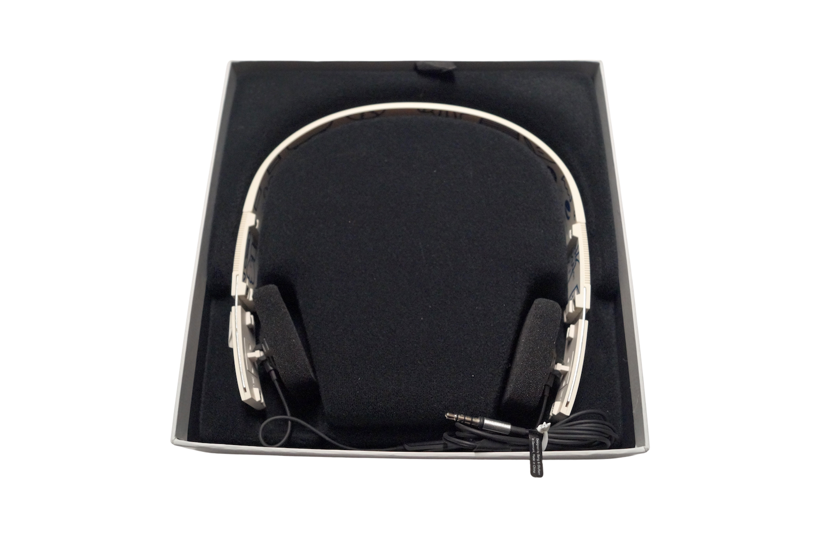 B&O PLAY Form 2i x Pepsi “Live for Now” – Zosen Limited Edition (Ny i åben emballage)